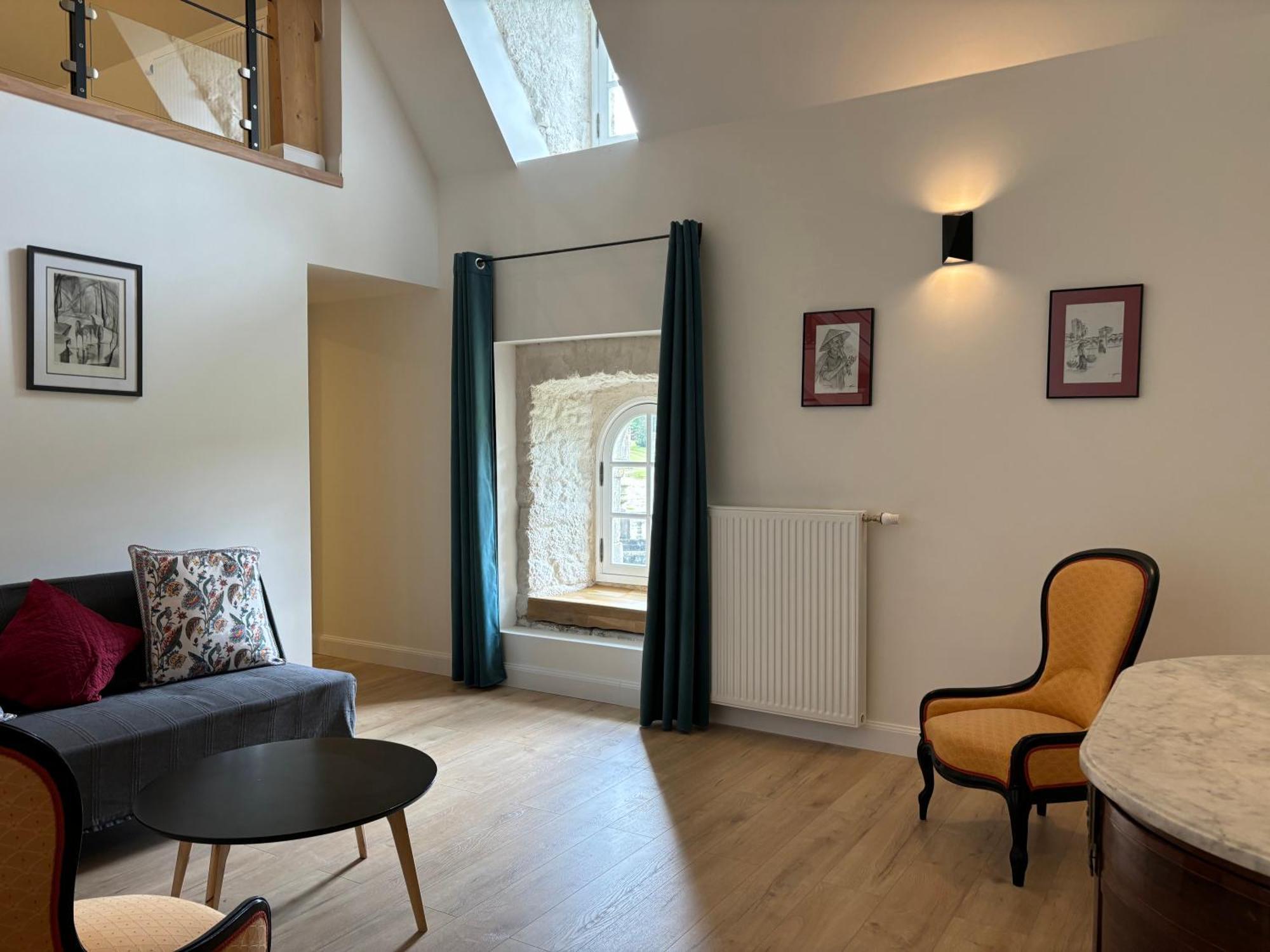 Bed and Breakfast Les Communs De Chiffrevast Tamerville Esterno foto
